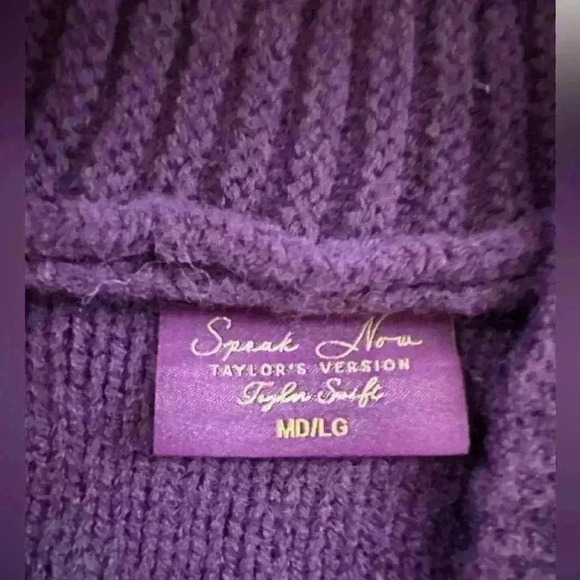 SOLD OUT! NEW - Taylor Swift Speak Now Taylor's Version Cardigan Purple Size M/L - Picture 3 of 9